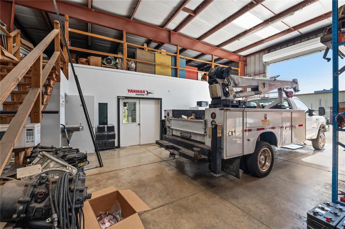 Service truck with crane
