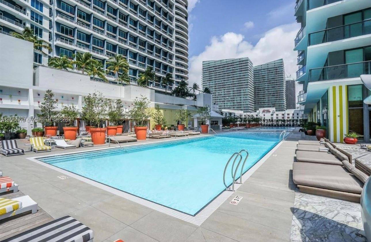 ENJOY 1BED AND 1. 5 BATHS RESORT STYLE RESIDENCE IN SLS BRICKELL FULLY FURNISHED UNIT WITH AN AMAZING VIEW FROM THE BALCONY TO THE INTRACOASTAL AND CITY VIEWS.