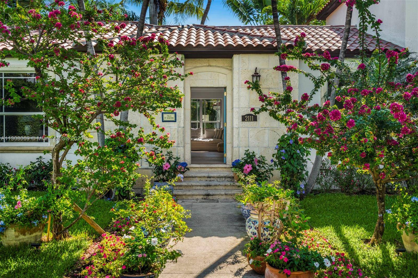 Live on the coveted Sunset Islands in this 4 bedroom, 4 full bathroom, 1 half bath, residence.
