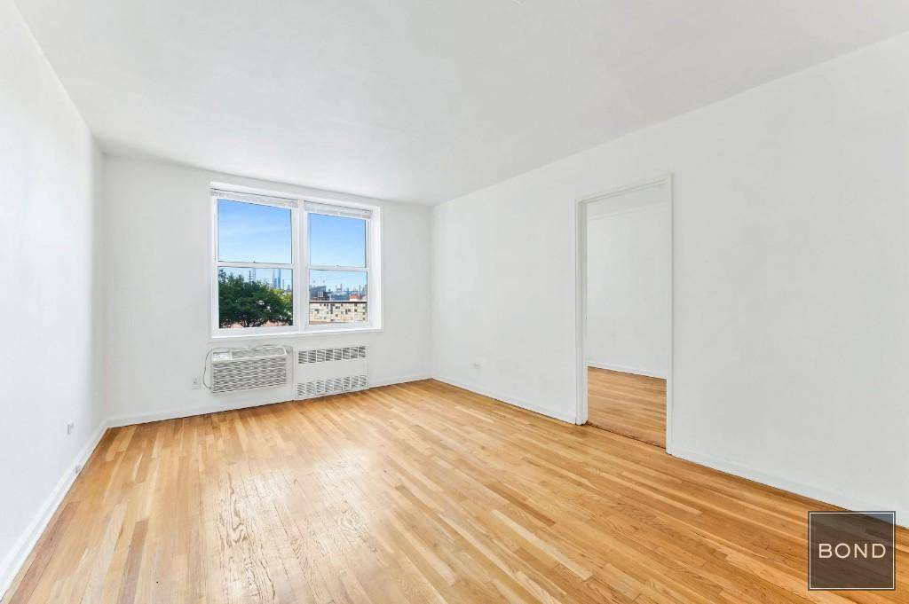 Charming two bedroom in the Sunnyside Towers.