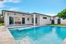 301-PILGRIM-ROAD-33401-054