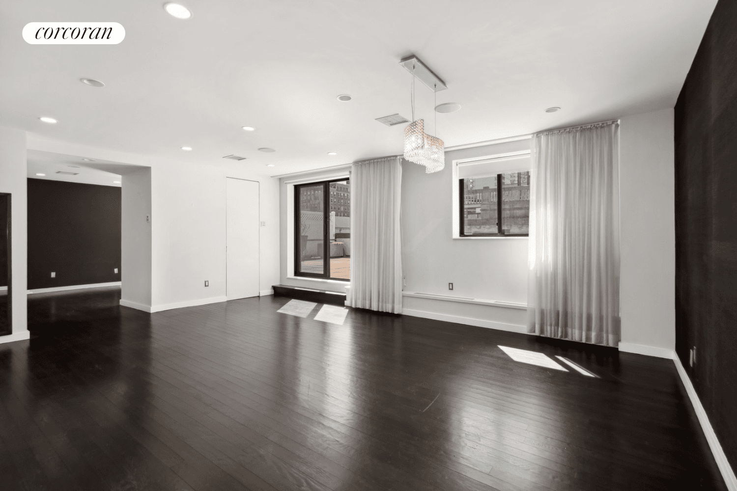 Welcome to your new home with breathtaking views of the iconic Empire State Building !