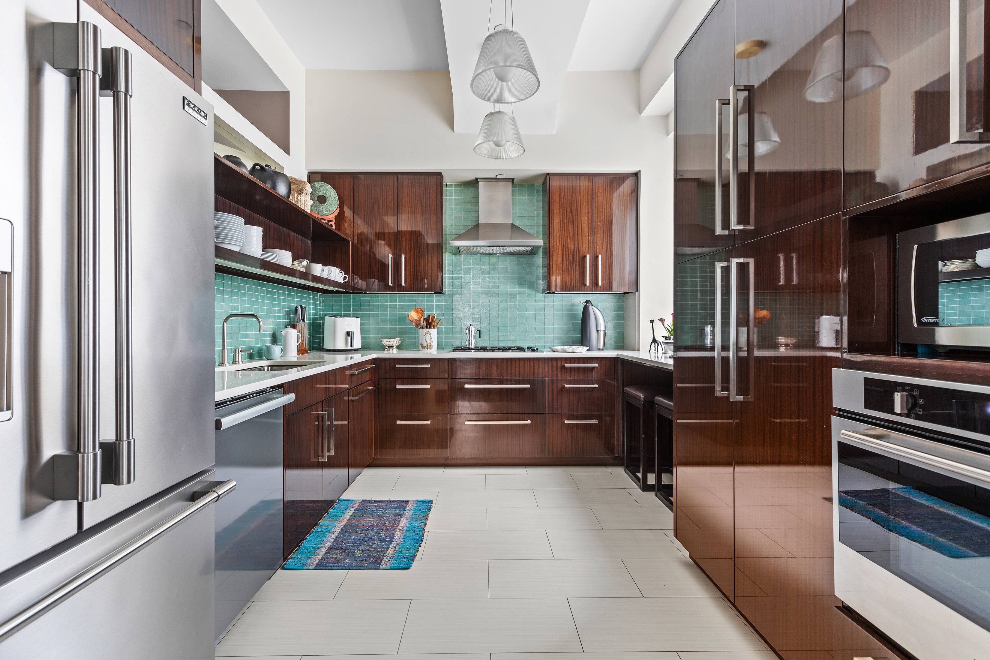 Architect Designed Luxury Residence at 15 Broad Street, Unit 1510.