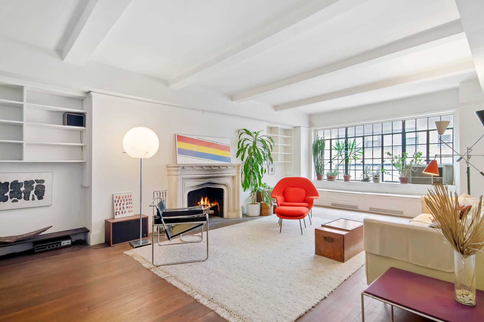 Bring your architect ! A rare opportunity exists to acquire a large prewar 2 bedroom 1.
