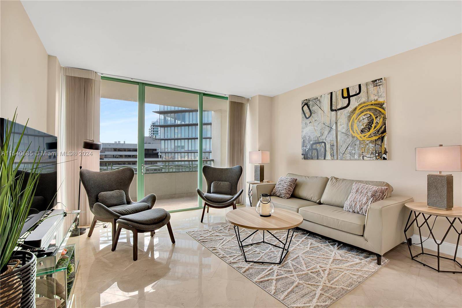 Enjoy the Ritz Carlton lifestyle and all that Coconut Grove has to offer.