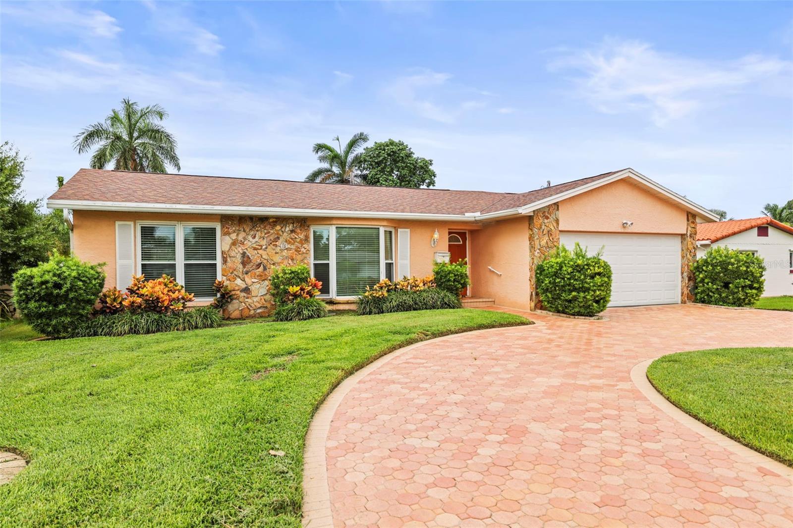 Front view, circular paver driveway