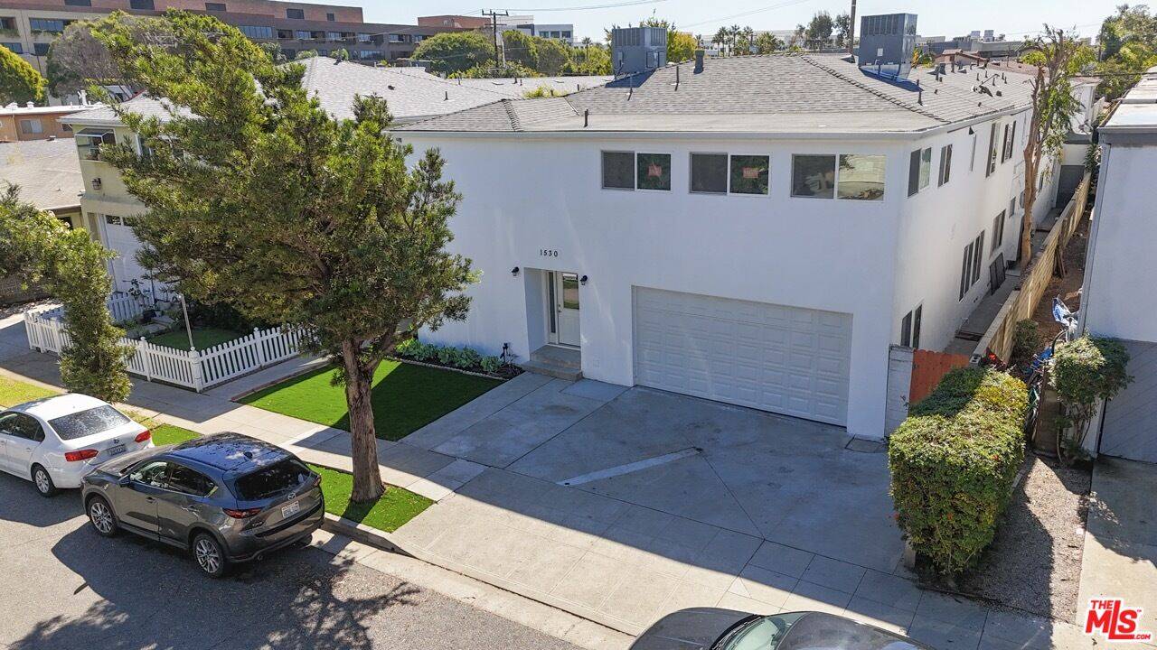 1530 Harvard St 16BR Santa Monica La