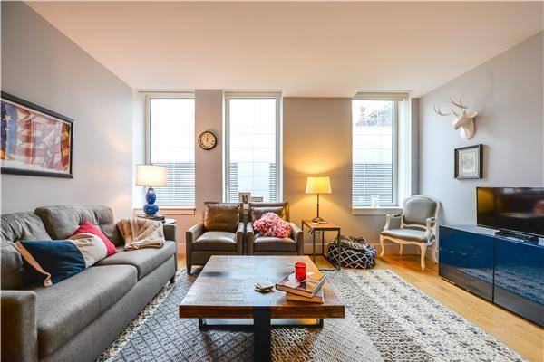 2 bed, 2 bath available at 101 Leonard, a boutique condominium in the heart of Tribeca.
