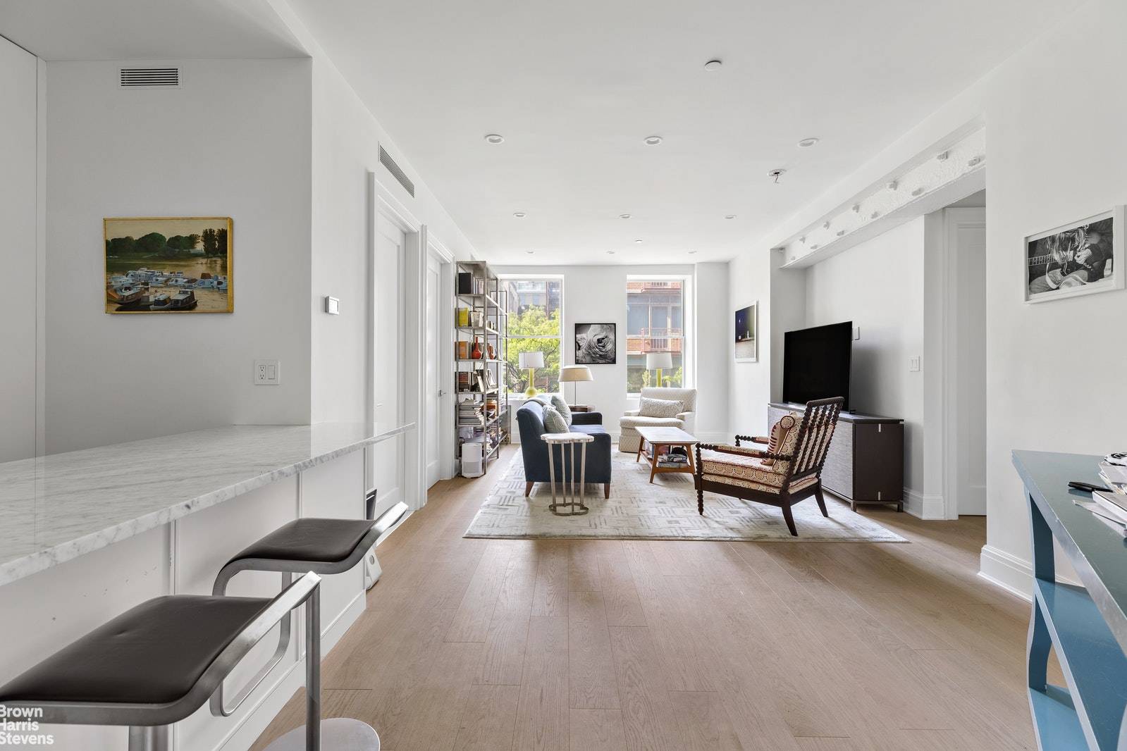 This flawless recently gut renovated sunny three bedroom, two bathroom loft style residence in a former 1800s warehouse on a quiet tree lined street features high ceilings, 6 oversized windows, ...