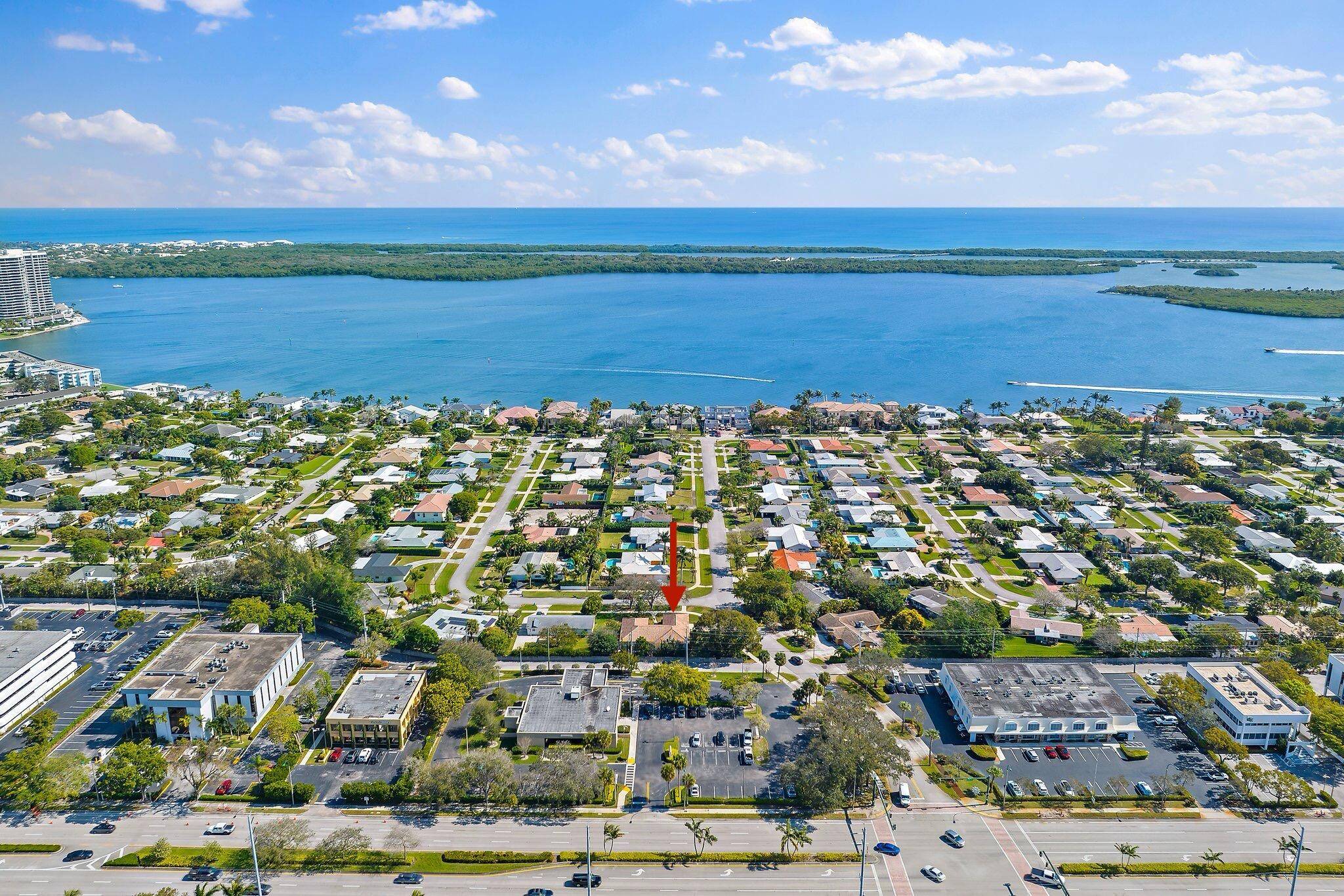 Prime location East of US1 in the highly desirable and rarely available Yacht Club Addition of North Palm Beach.