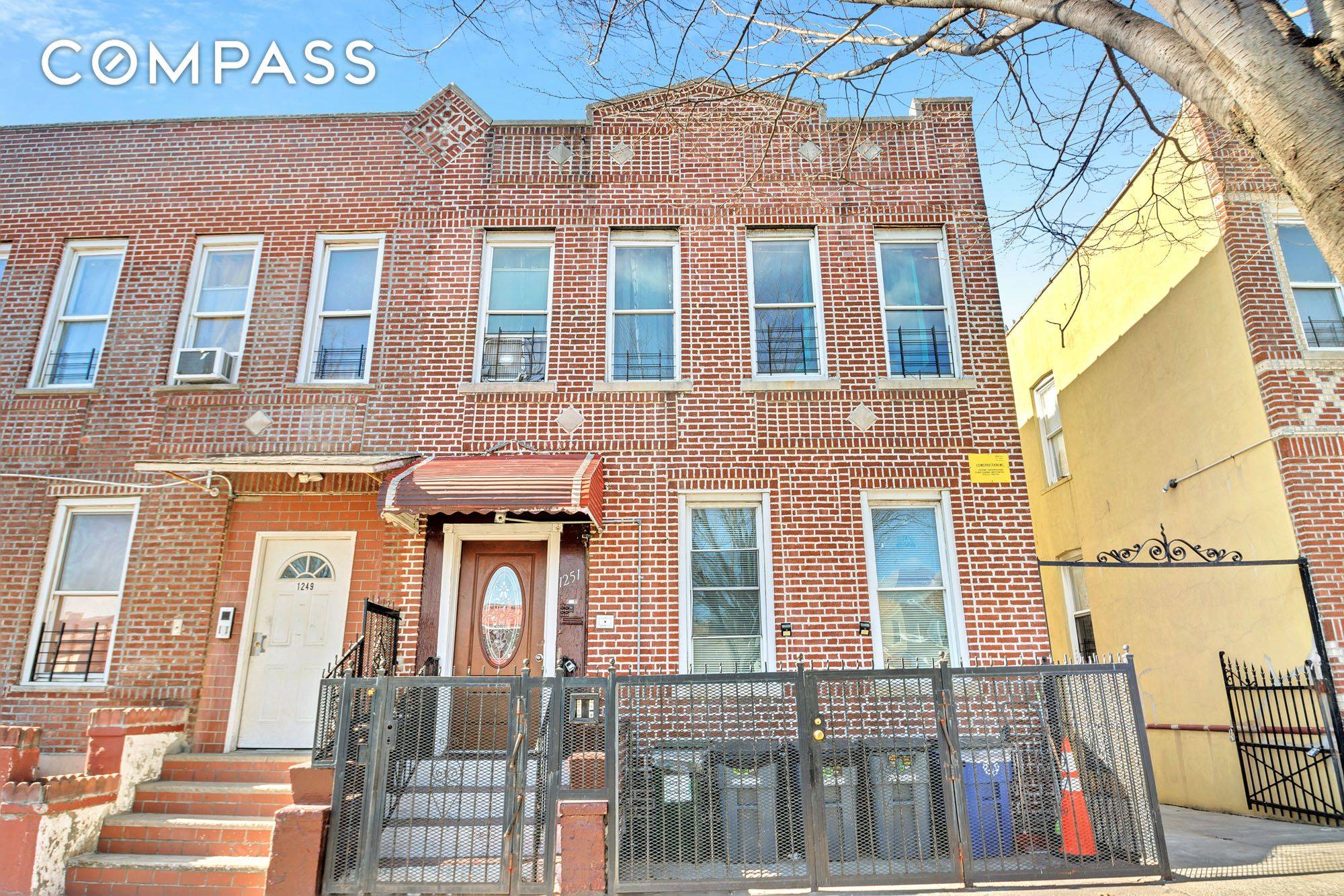 Don t miss this free market four family semi detached brick building in The Bronx s Soundview neighborhood.