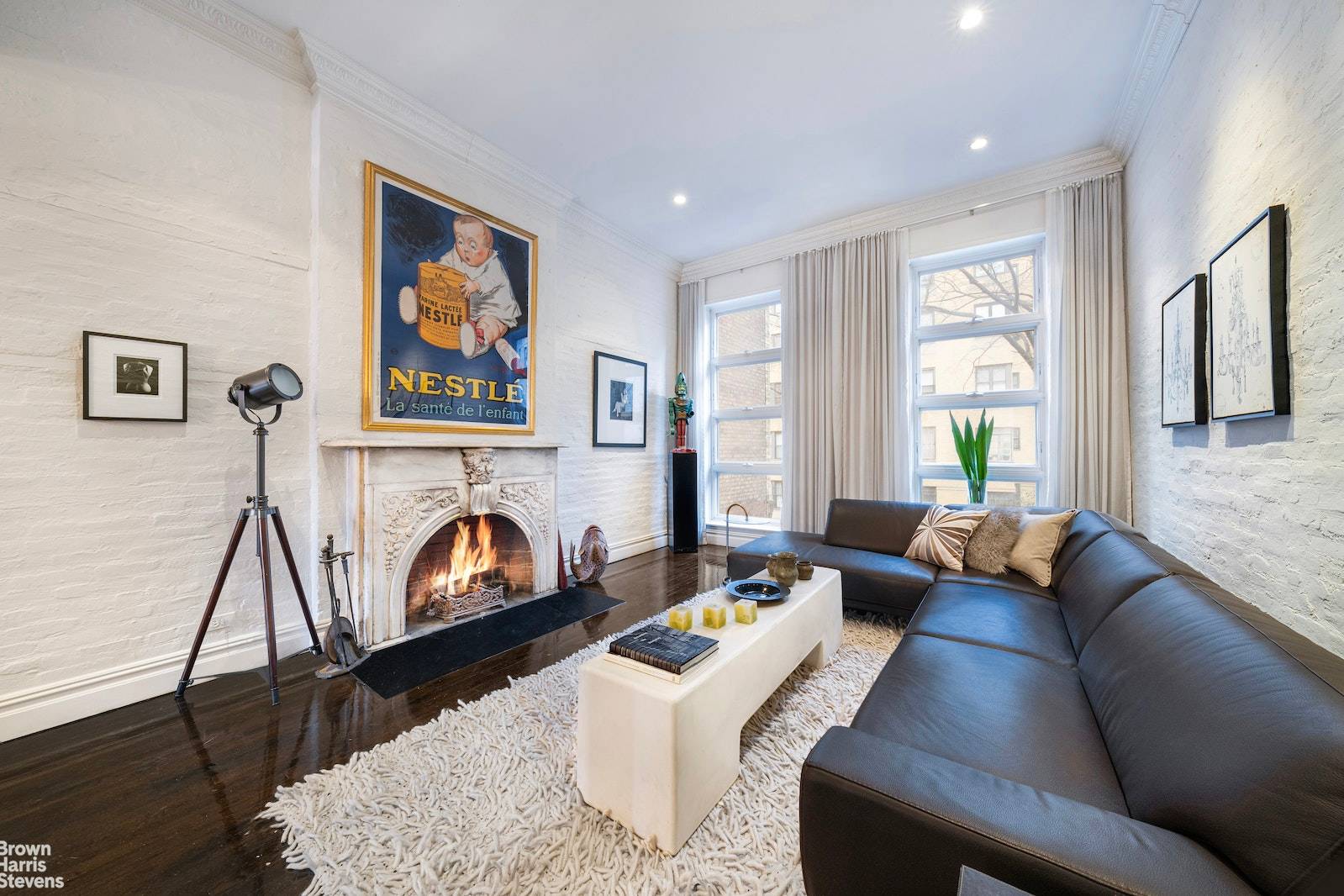 Built in 1866, 262 West 25th Street, is where classic elegance meets contemporary charm in the heart of Chelsea.