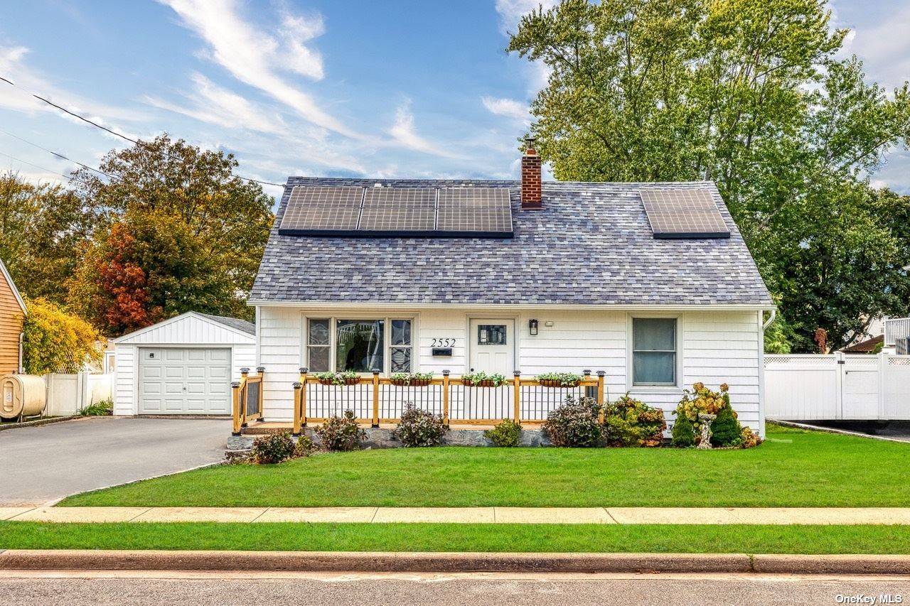 Welcome to this completely renovated expanded cape.