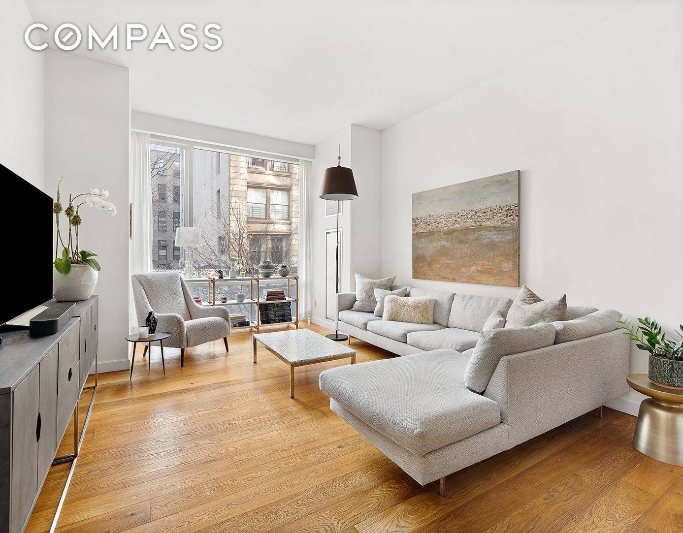 Situated on the western edge of Soho s historic Cast Iron District, Soho Mews is an iconic full service condominium designed by American Architecture Award recipient Gwathmey Siegel amp ; ...