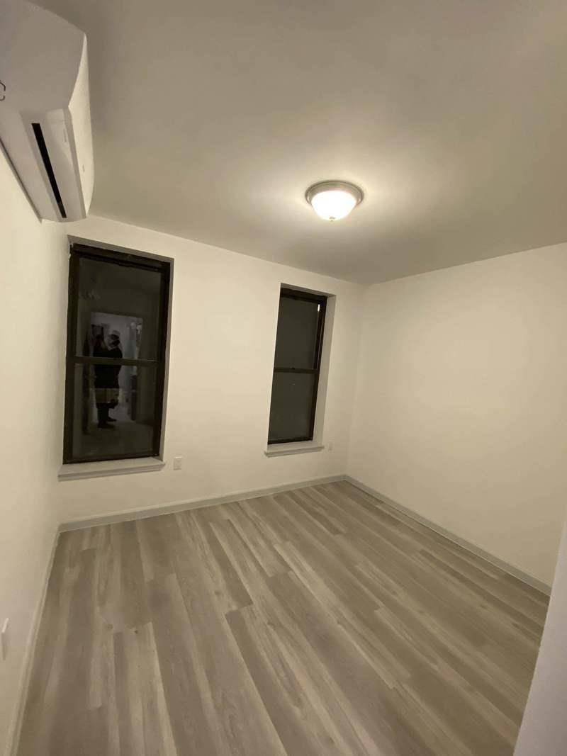 1004 Halsey Street, Brooklyn, NY 11207Brand New completely gut renovated 3 bedrooms with 2 bathrooms available Be the first to live in the apt !