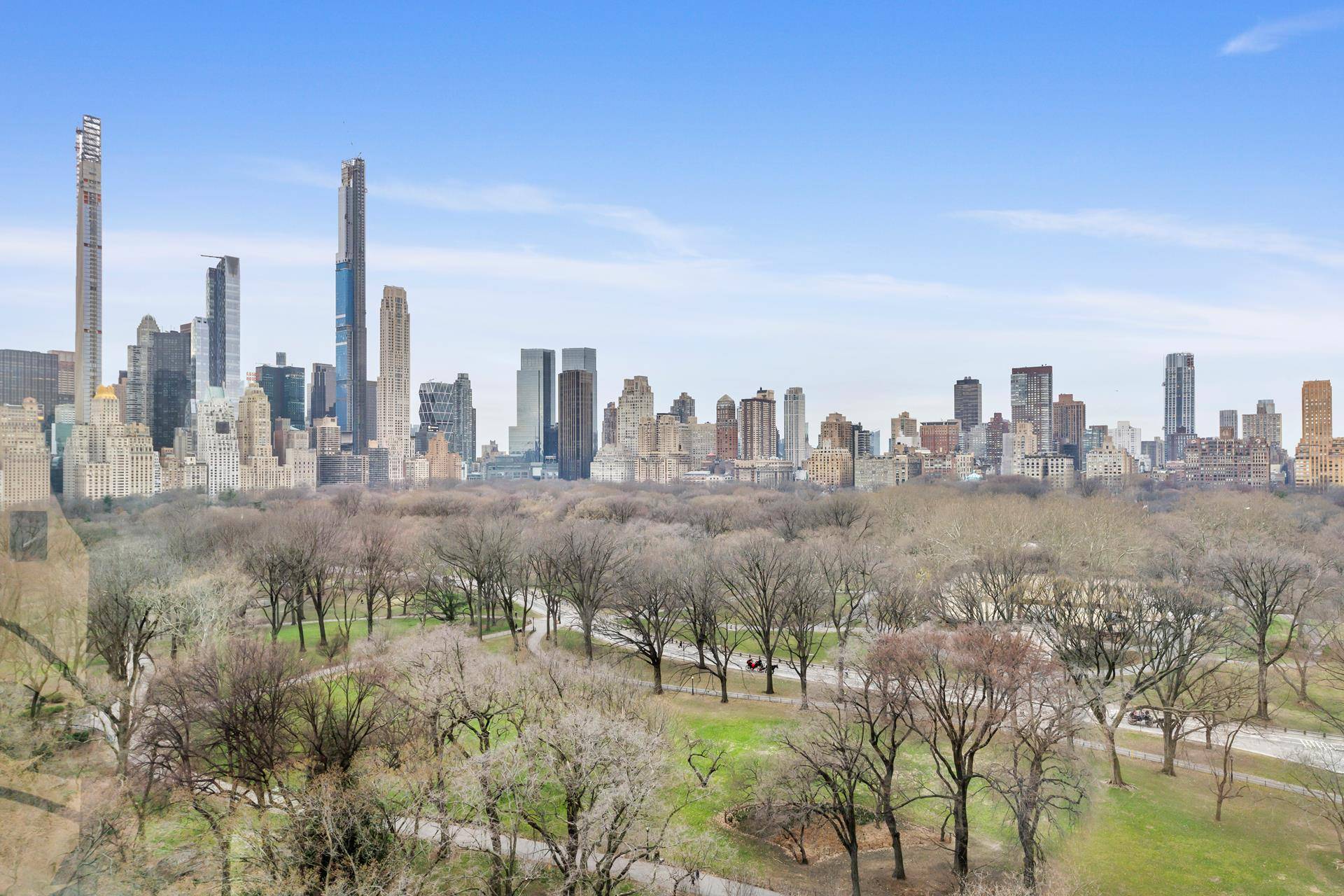 Welcome to this spectacular Fifth Avenue home boasting expansive vistas of the city skyline and Central Park.