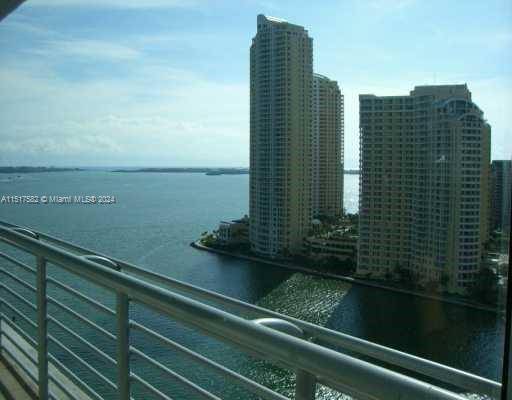 Enjoy amazing views of the bay and Brickell skyline from the balcony of this spacious condo on the rarely available 17 line at One Miami.