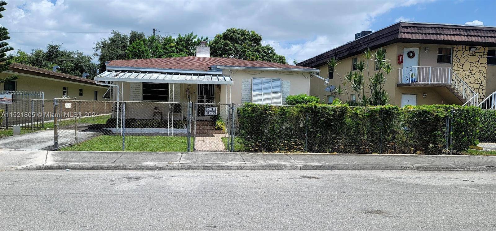 THIS IS A PROPERTY THAT IS IN A GREAT AREA IN HIALEAH.
