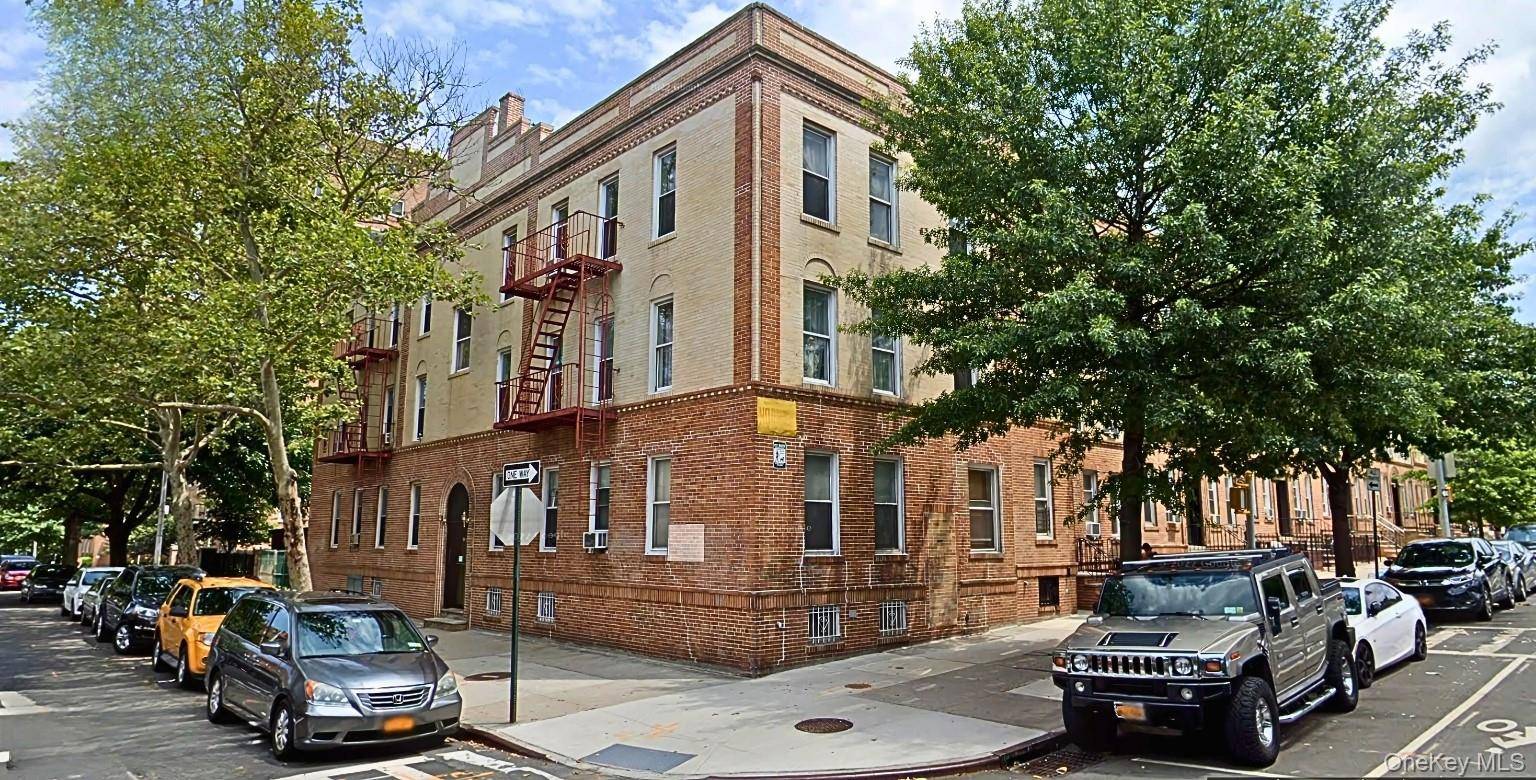 6 Family walk up with 2 car parking lot in great condition, located on the corner of Skillman Ave and 52nd St on the Woodside Sunnyside border.