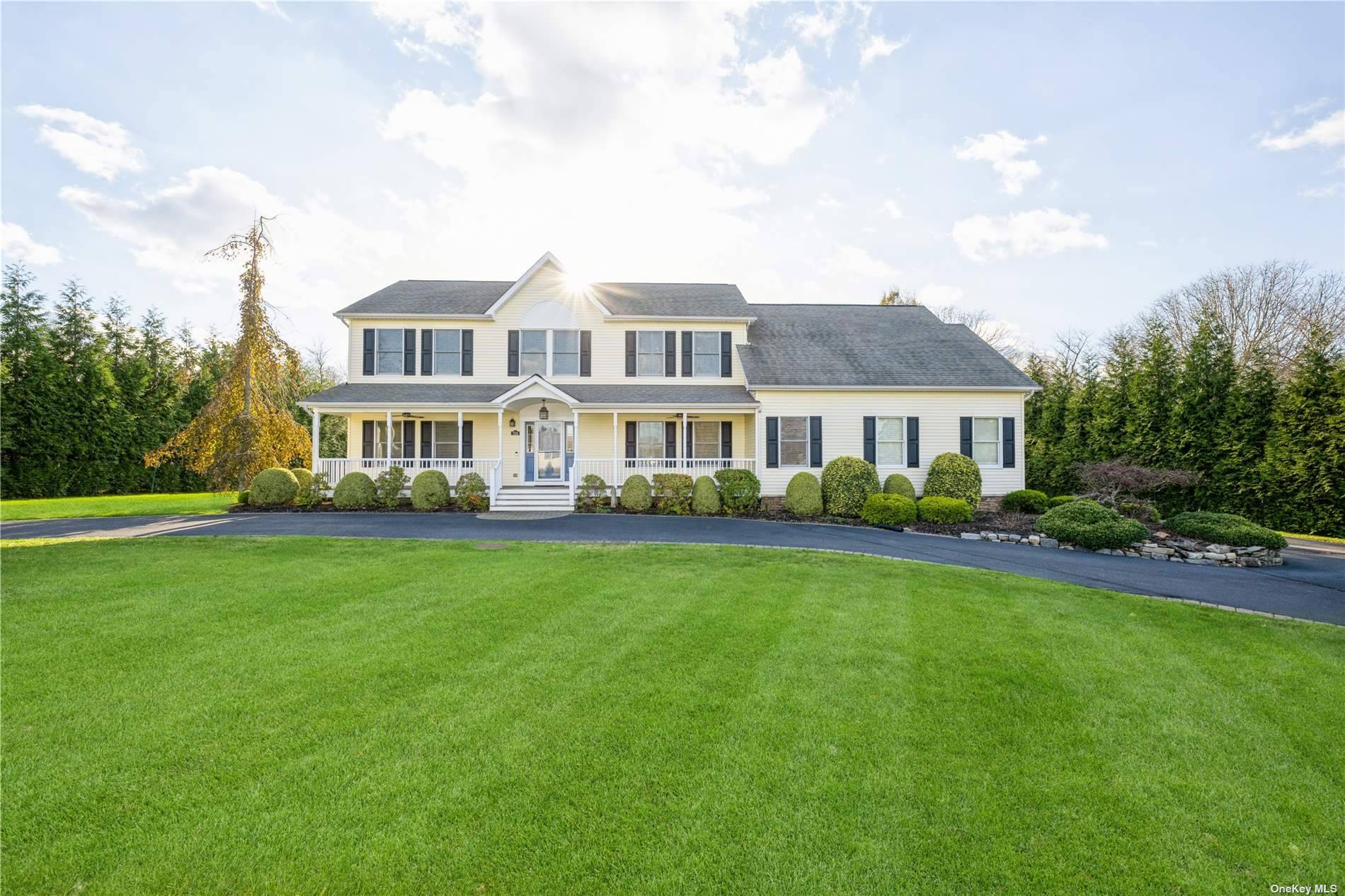 This Magnificent Colonial Style Fully Renovated Home Is The Ultimate City Escape !