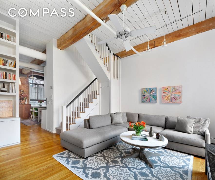 Enjoy Park Slope living at its finest in this impressive convertible 3 bedroom, 1.