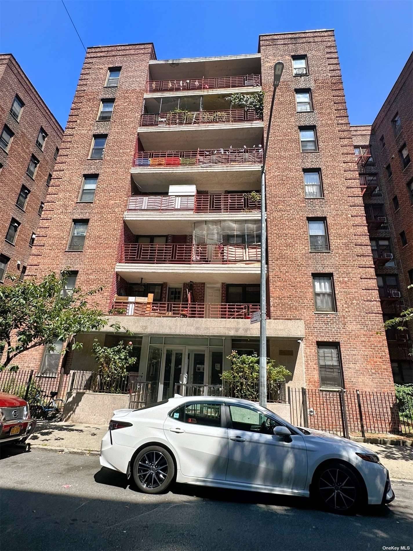 Large Corner Unit Located in A Very Well Maintained Concrete Co op Building, Very low Maintenance Includes All Utilities except electricity, Corner SUPERMARKET, Q72 Q66 10 mins walk to 7 ...