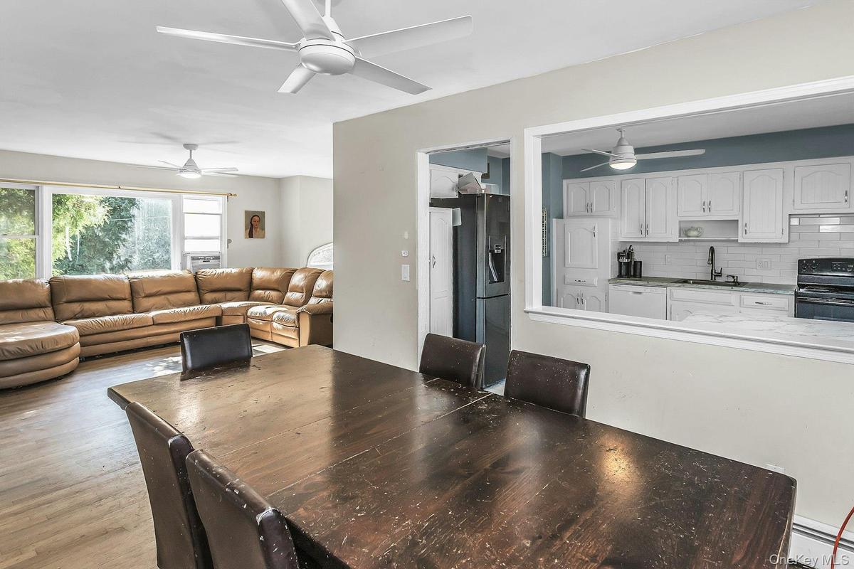 Dining Rm, Kitchen, Living Room