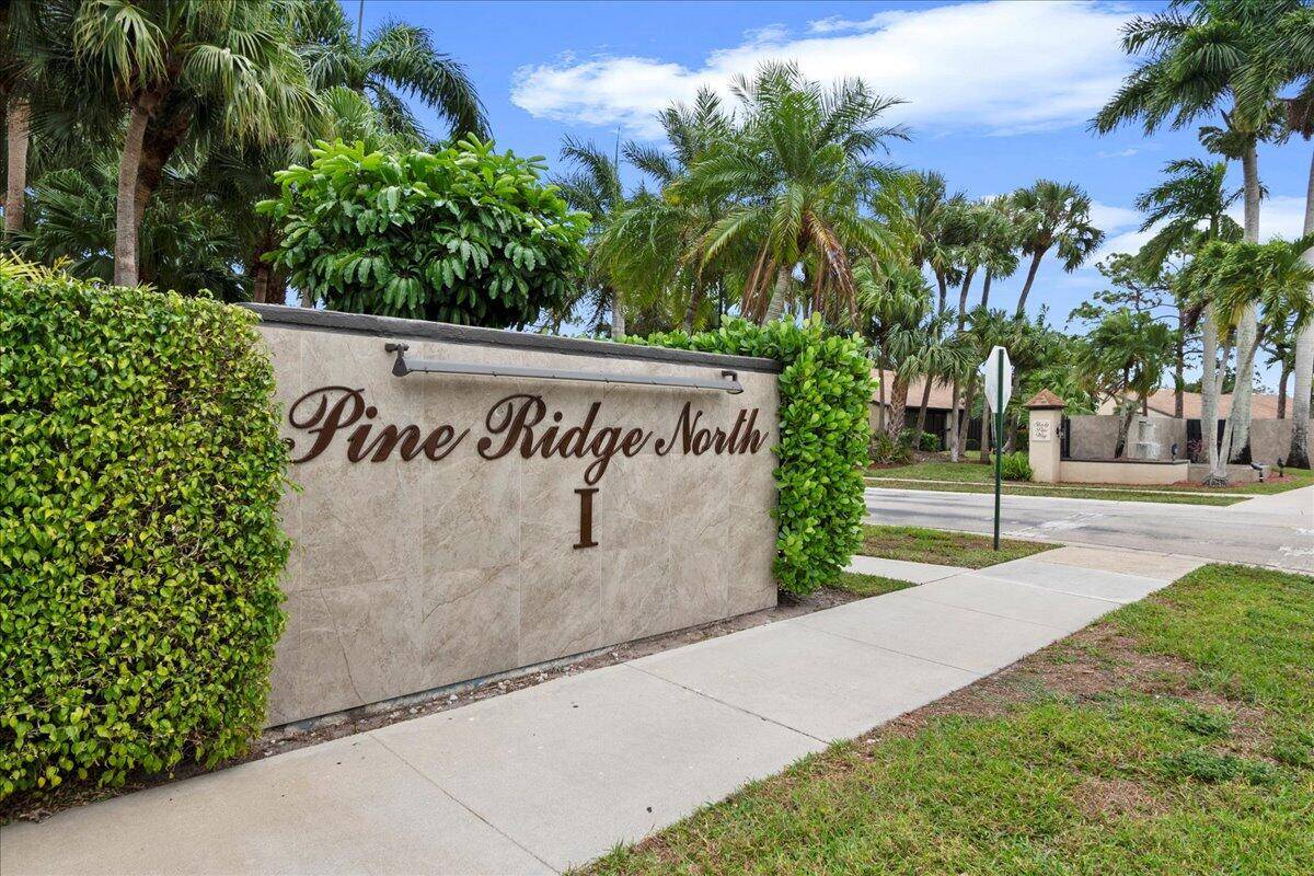 Don't Miss Out On This Pine Ridge Gem !