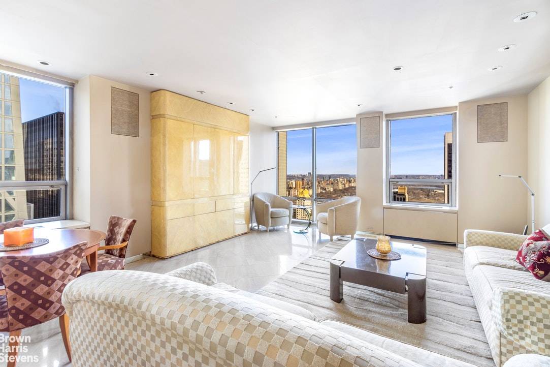 Spectacular views of the NYC skyline, Central Park, George Washington Bridge and beyond greet you the moment you enter this incredible 1, 204 square foot home !