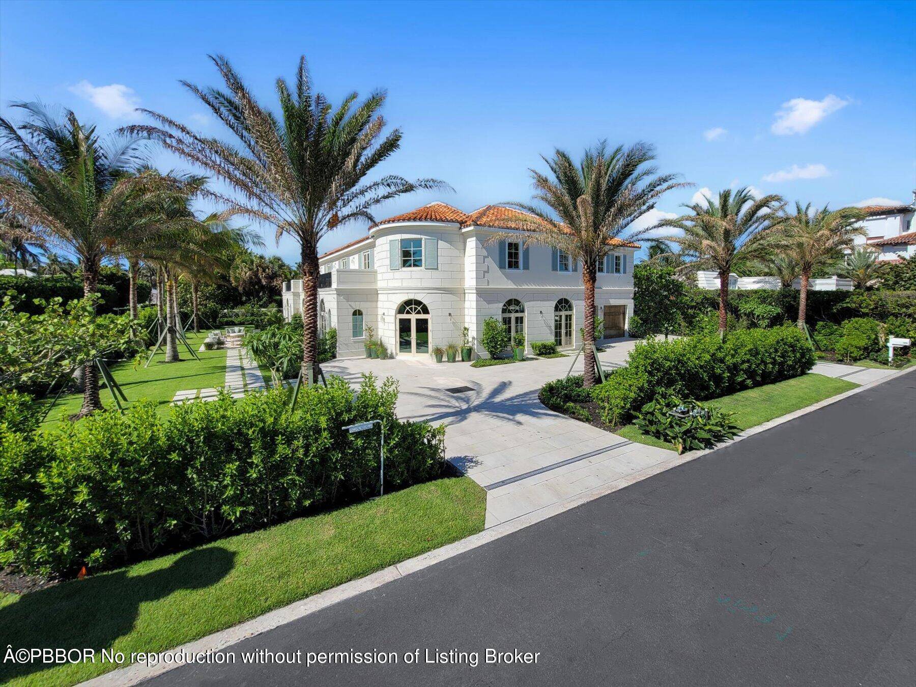 Recently completed and developed new construction by Todd Michael Glaser, this 5 bedroom 6.