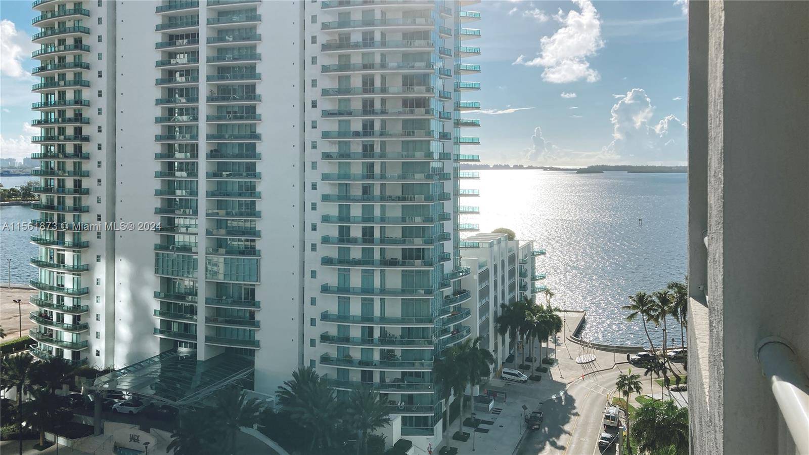 Charming 2 bed, 2 bath residence at The Sail with ample space and a generously sized balcony perfect for alfresco meals in Brickell's bustling center, boasting a roomy terrace and ...