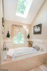 Primary En Suite