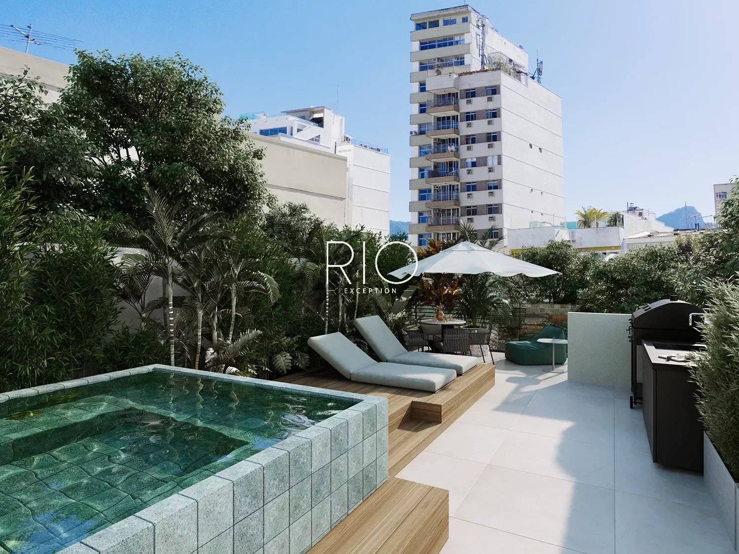 In the heart of Ipanema, magnificent duplex penthouse in a luxury residence !