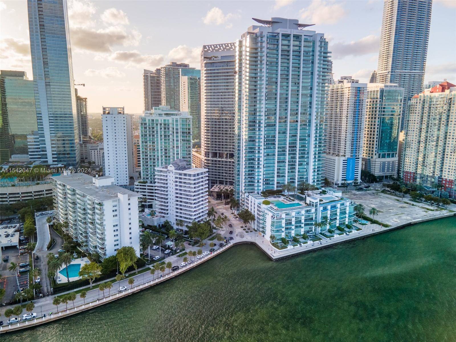 Just Reduced ! Spacious 2bed 2bath Unfurnished Sail Condo unit 2204 available FOR RENT in the vibrant Brickell Miami area.