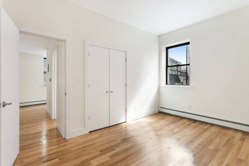 Beautiful Brand New Renovated East Williamsburg 2 BedroomApartment Features Brand New Open Windowed Kitchen Oversized Living Room Stainless Steel Appliances Brand new White Oak Floors Separate Spacious Bedrooms New Renovated ...