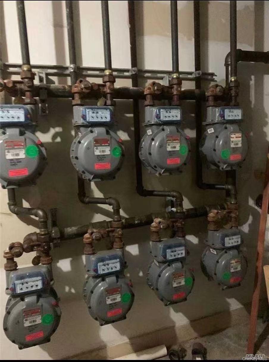 Utility room featuring gas meter