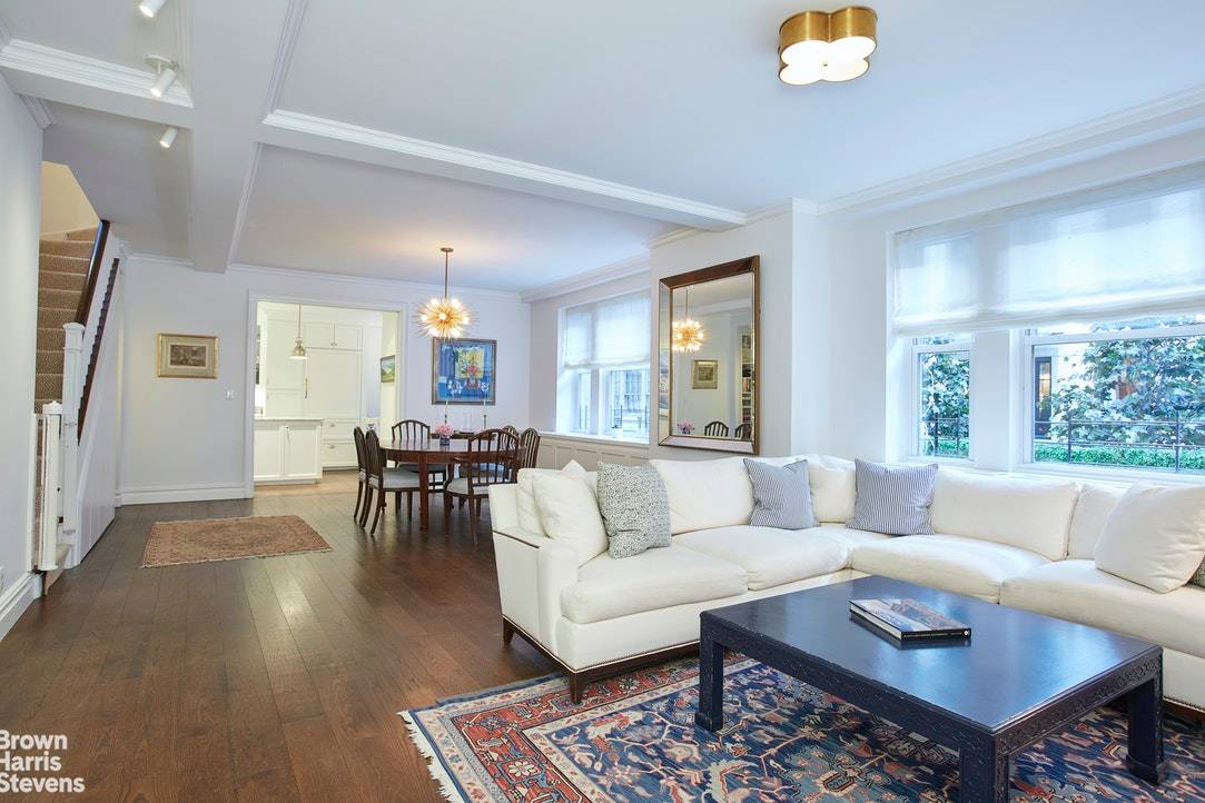 This renovated 3 bedroom duplex apartment has been thoughtfully redesigned for today's living.