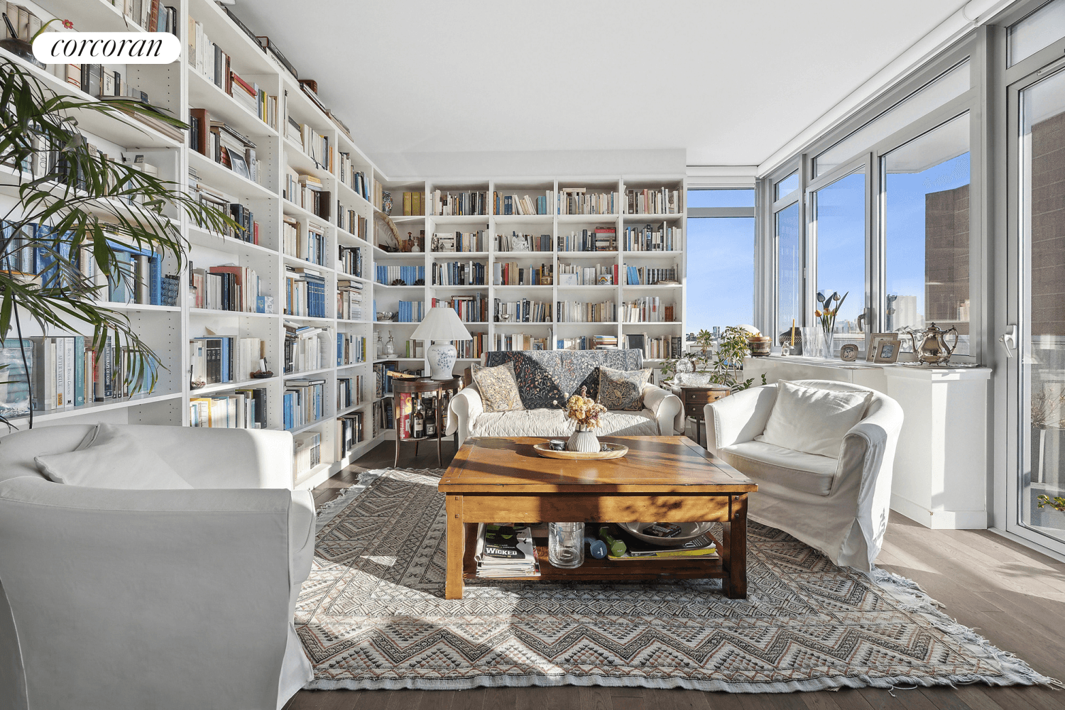 Bright amp ; Elegant Home with Central Park Views Experience the perfect blend of light, space, and modern convenience in this stunning 2 bedroom, 2 Bathroom residence at One Morningside ...