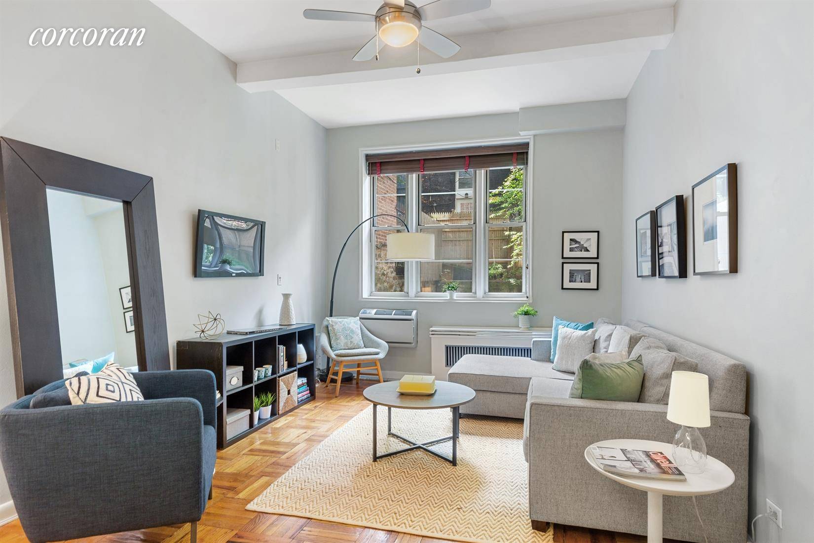 In the heart of historic, tree lined Brooklyn Heights, two blocks from the Promenade and around the corner from the Clark Street 2 3 trains, this renovated studio offers great ...