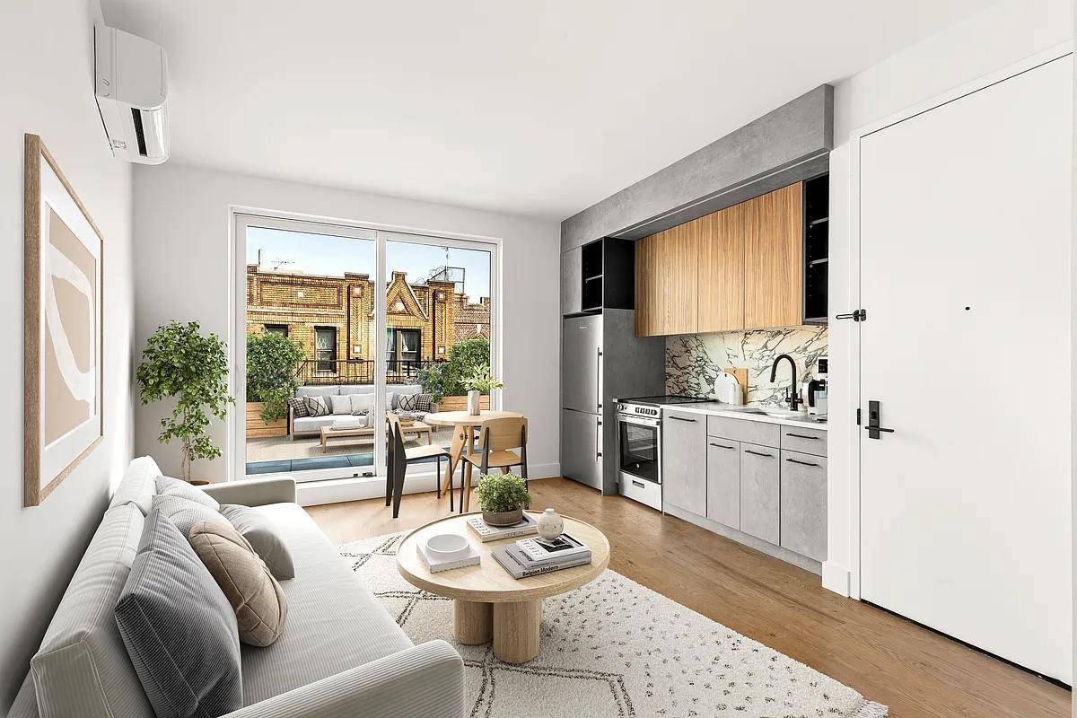 Nestled on a quiet residential street around the corner from Lincoln Terrace Park, this elegant 1 bedroom, 1 bathroom condo offers modern Crown Heights living close to greenspaces, restaurants, grocery ...