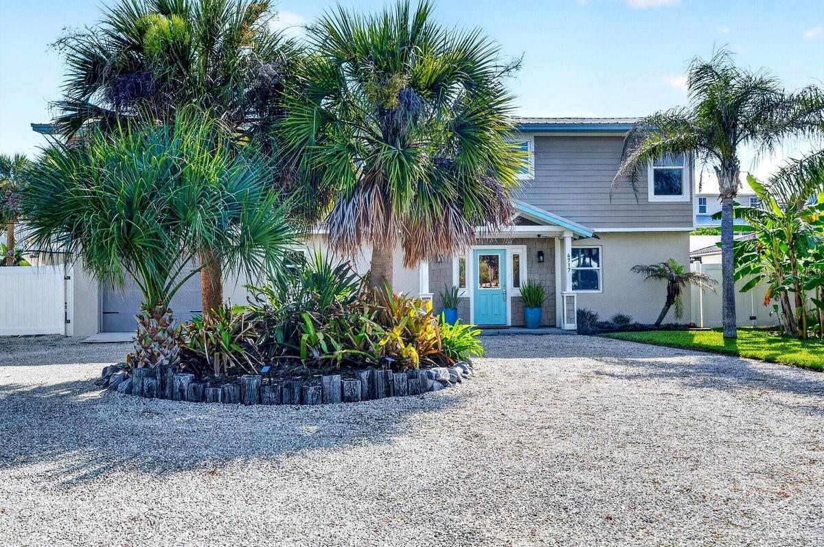 Circular driveway