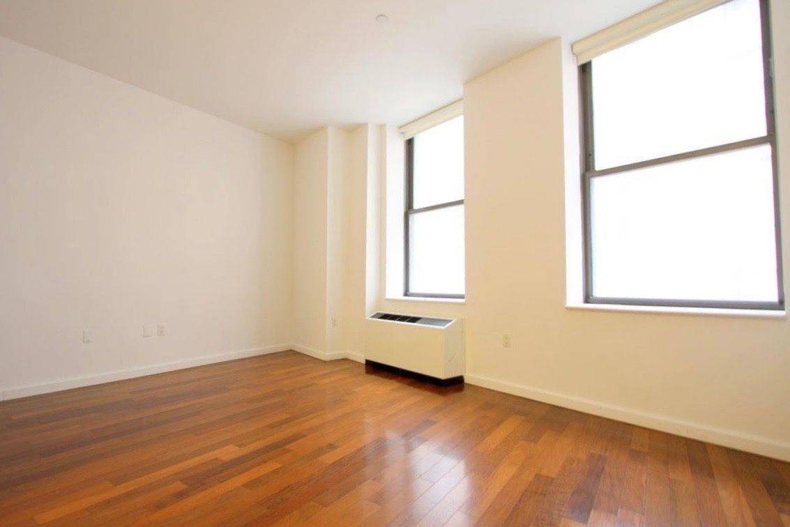 NEW LISTING ALERT, HIGH FLOOR, PRIME LOCATION Broker fee apt This bright, elegant Alcove Studio boasts a wide open floor plan with double oversized windows and rare loft height ceilings ...