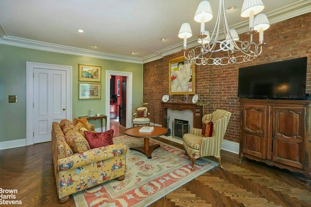 Renovated Top Floor 1 Bed in Beautifully Restored Townhouse Co op Wonderfully renovated, this charming one bedroom has beautiful moldings, an exposed brick wall in the living room, and charming ...
