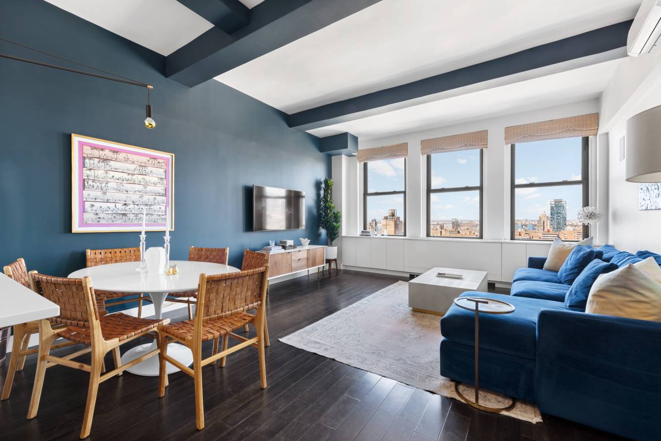 Prewar Penthouse Duplex with Private Terrace Chic charm meets eternal views in this stunning penthouse duplex overlooking West Chelsea and Hudson Yards.