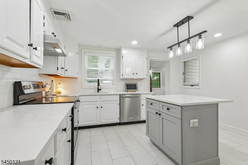 Kitchen1