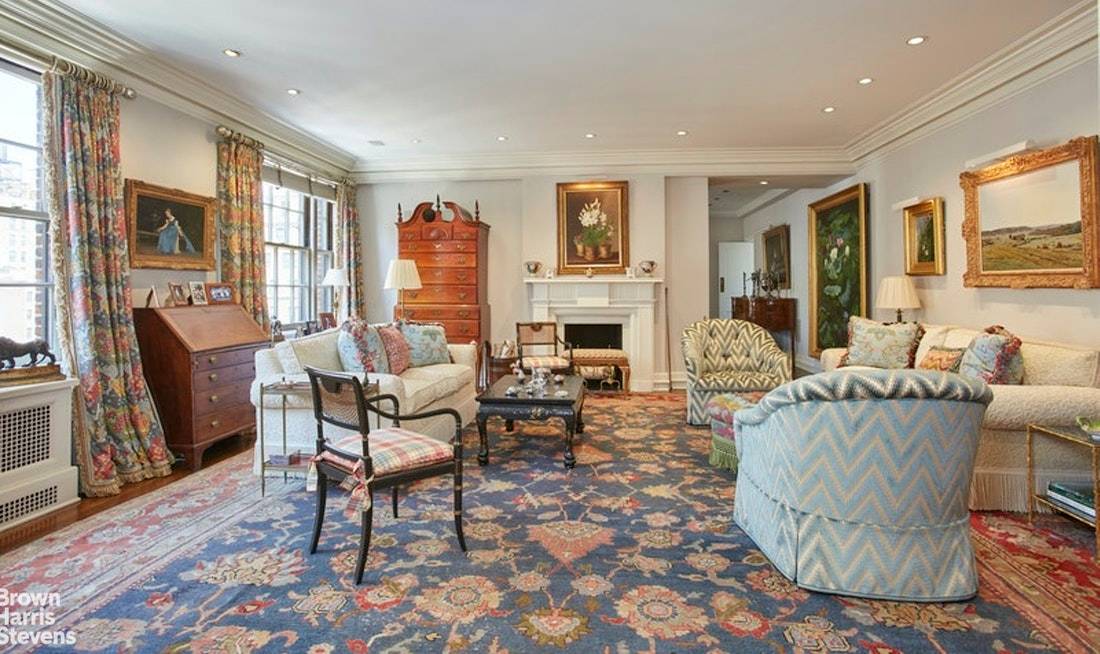 This high floor apartment is now 13 into 10 rooms and while it has been updated, it still retains its prewar grandeur.