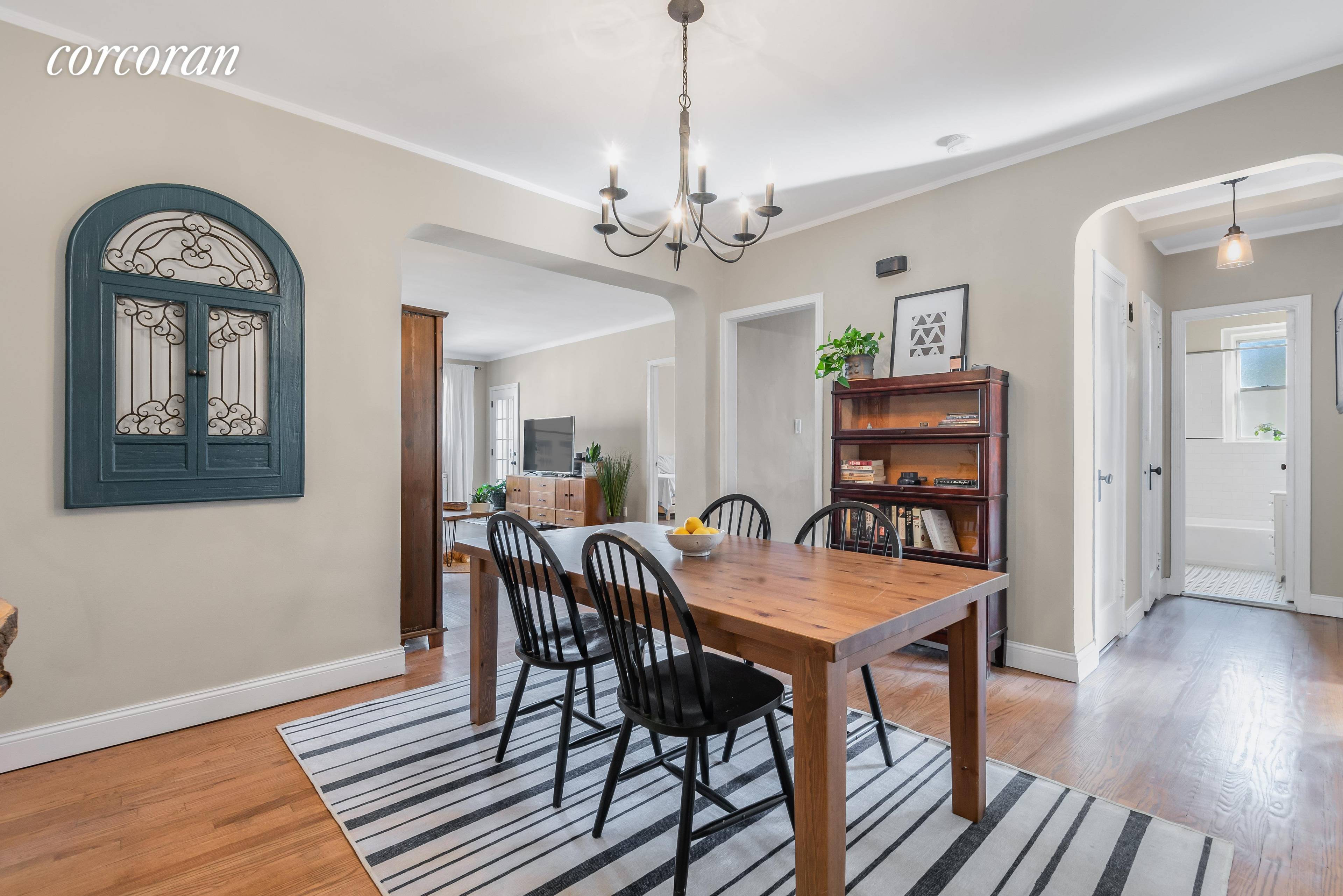 Welcome to Terrace Gardens Plaza, this spacious top floor 2bed 1bath apartment is located on a lovely treelined block in the flourishing neighborhood of Midwood, Brooklyn.