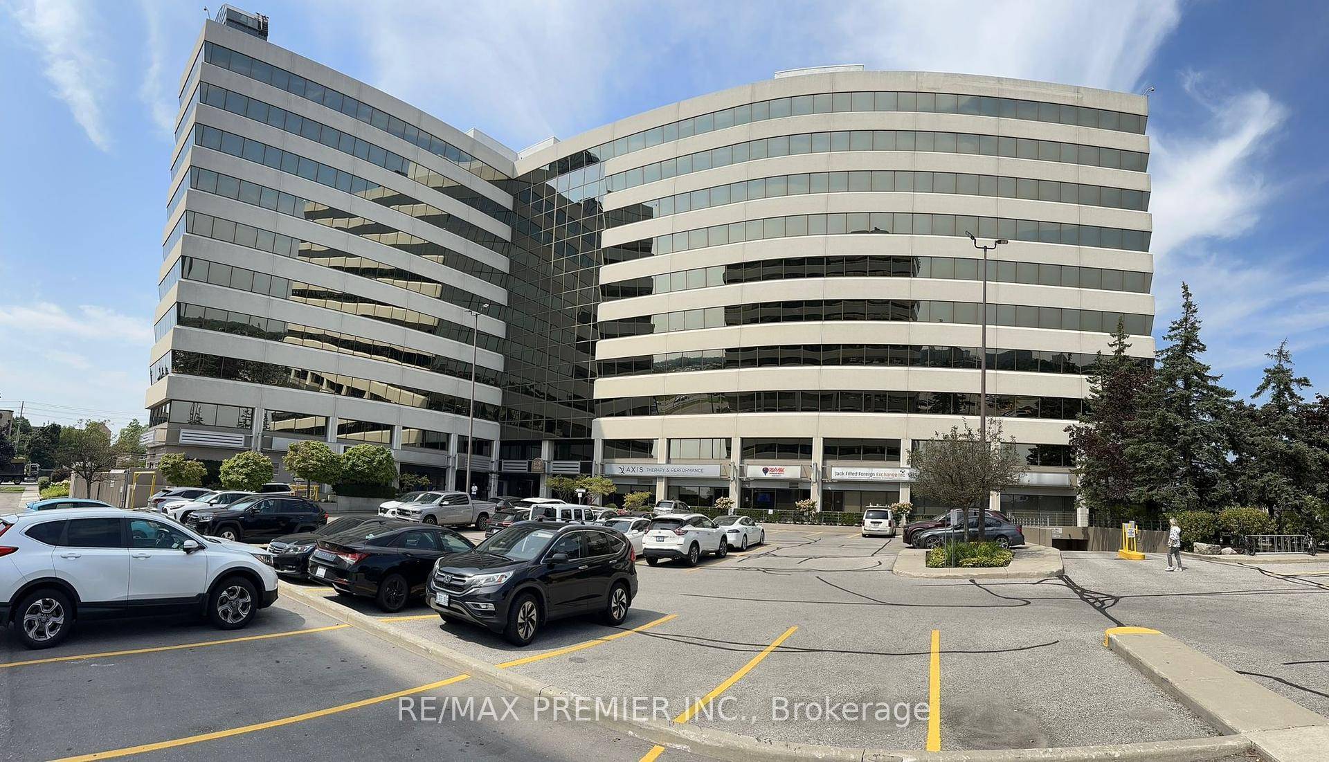 Furnished office located at the buzzing intersection of Markham Road and Milner Avenue, just north of Highway 401, 305 Milner offers over 12, 000 square feet of space where innovation ...