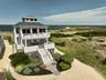 Meticulously kept with Large Driveway