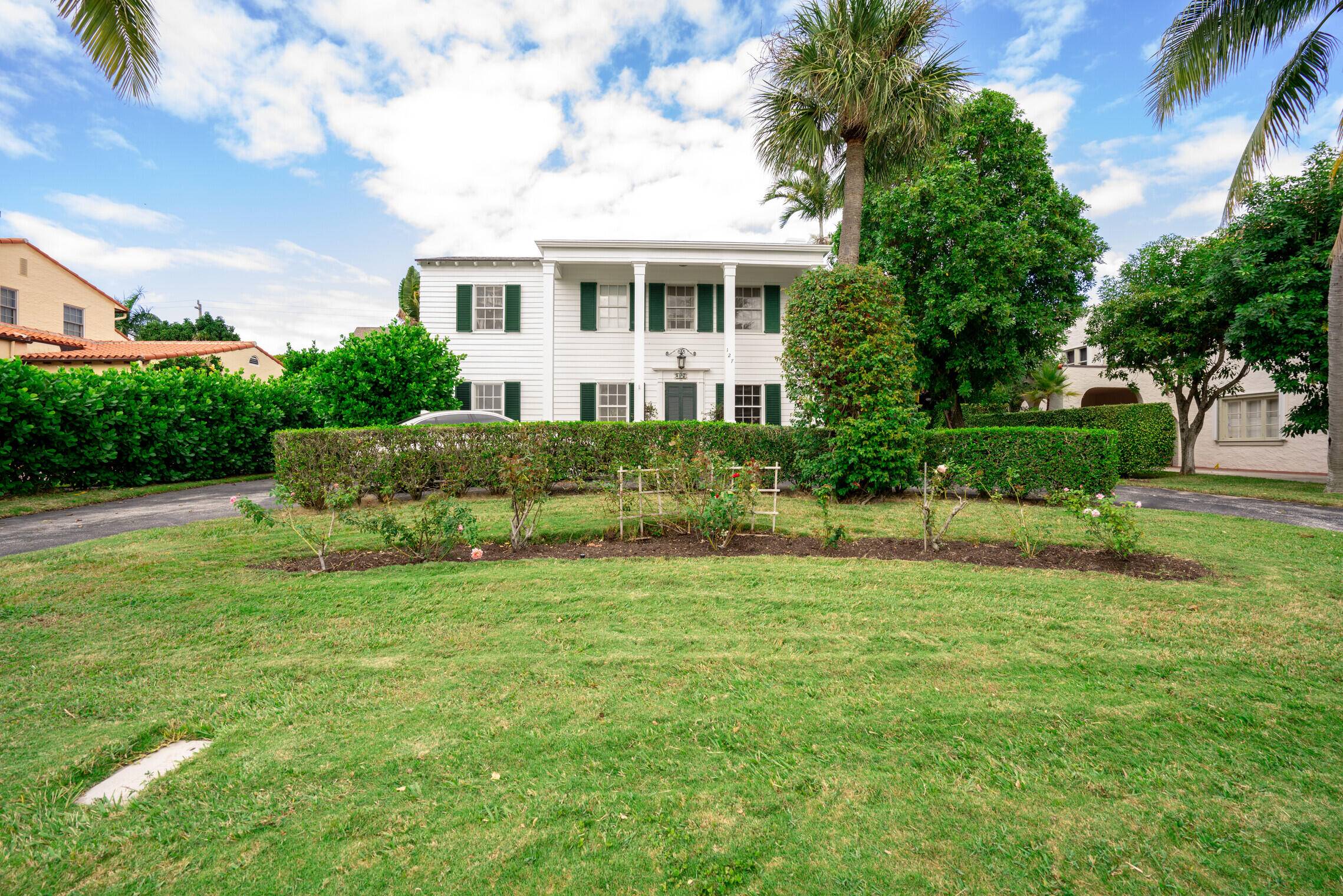 Beautiful Colonial historic home on one of best streets in SoSo, Murray Road.